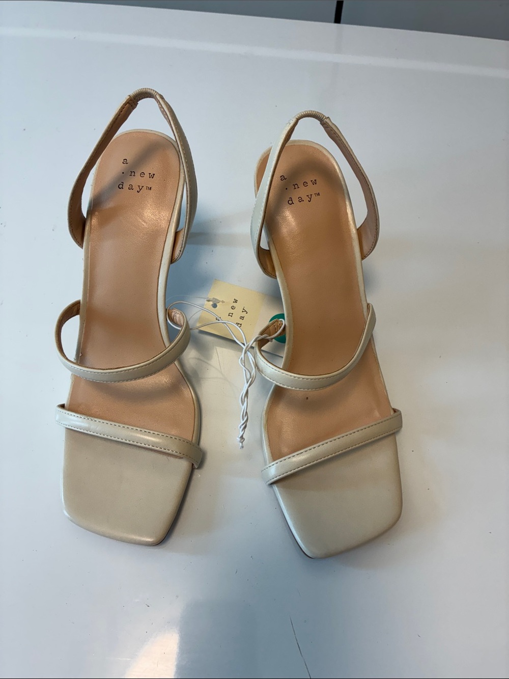 a new day Cream Strappy Slingback Heeled Sandals new size 8